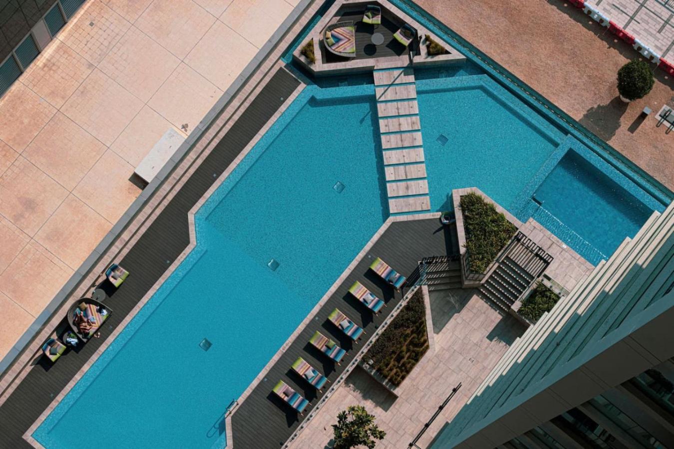 Apartment Deluxe 2br Canal View Infinity Pool